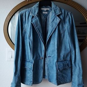 Vintage Tommy Hilfiger jean jacket
